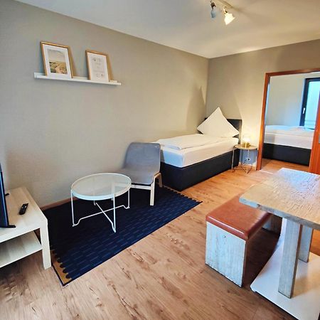 Hotel Beim Schupi คาร์ลสรูเฮอ ภายนอก รูปภาพ