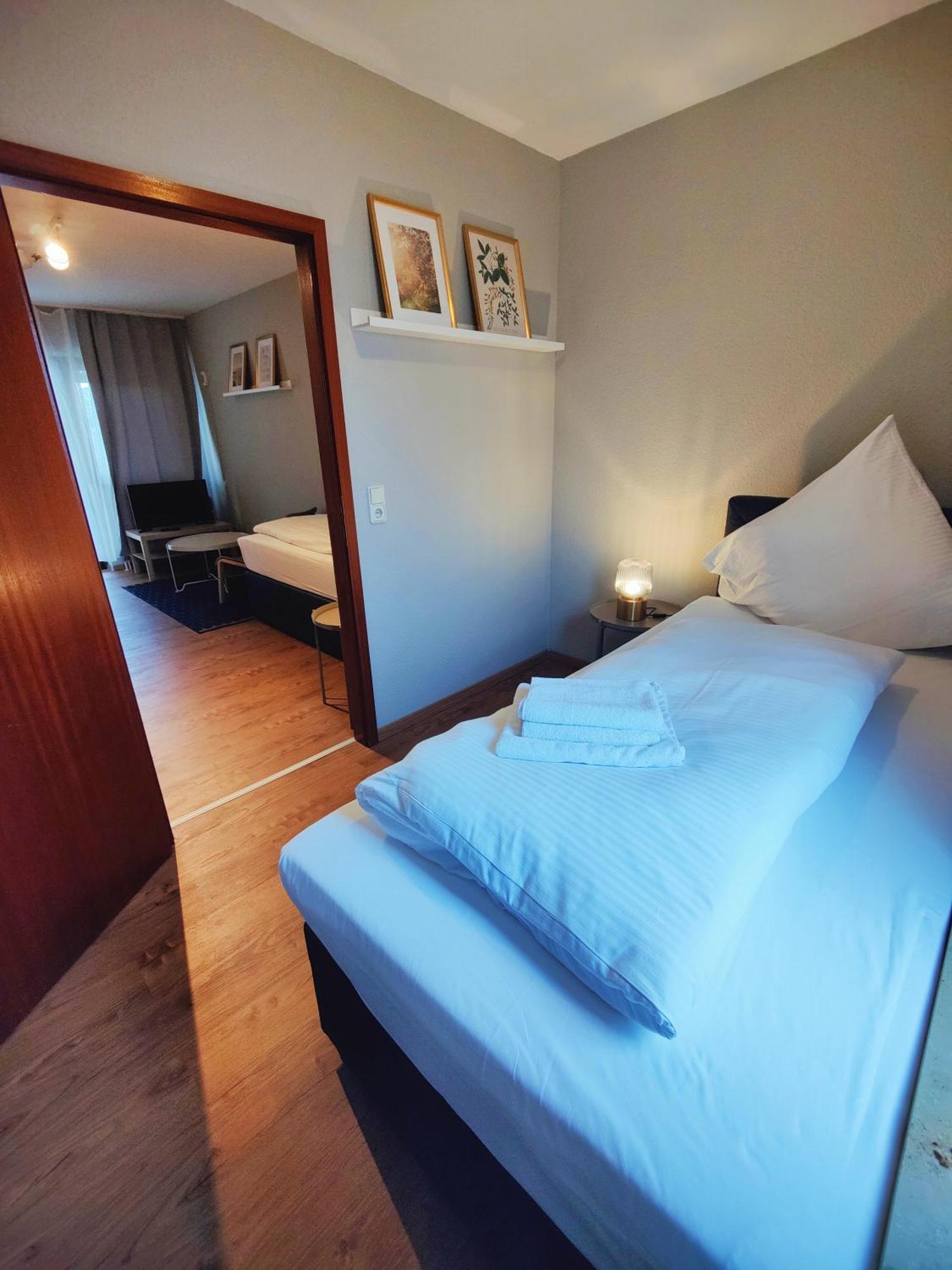 Hotel Beim Schupi คาร์ลสรูเฮอ ภายนอก รูปภาพ